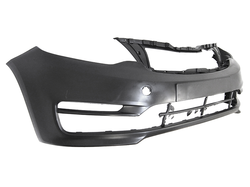 Bamper peredniy original